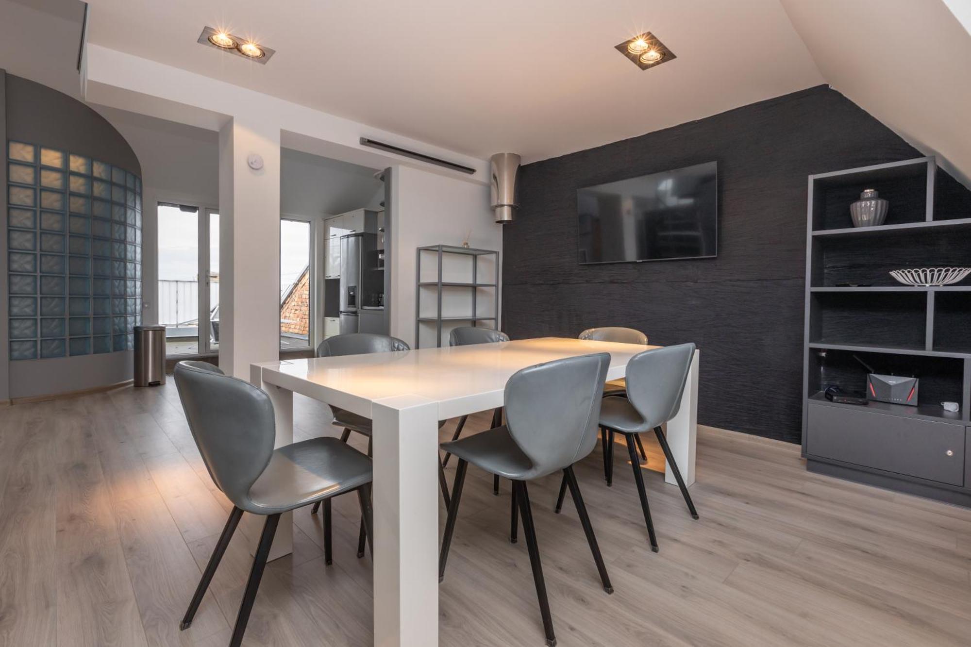 Penthouse Apartment With Terrace Рига Екстериор снимка