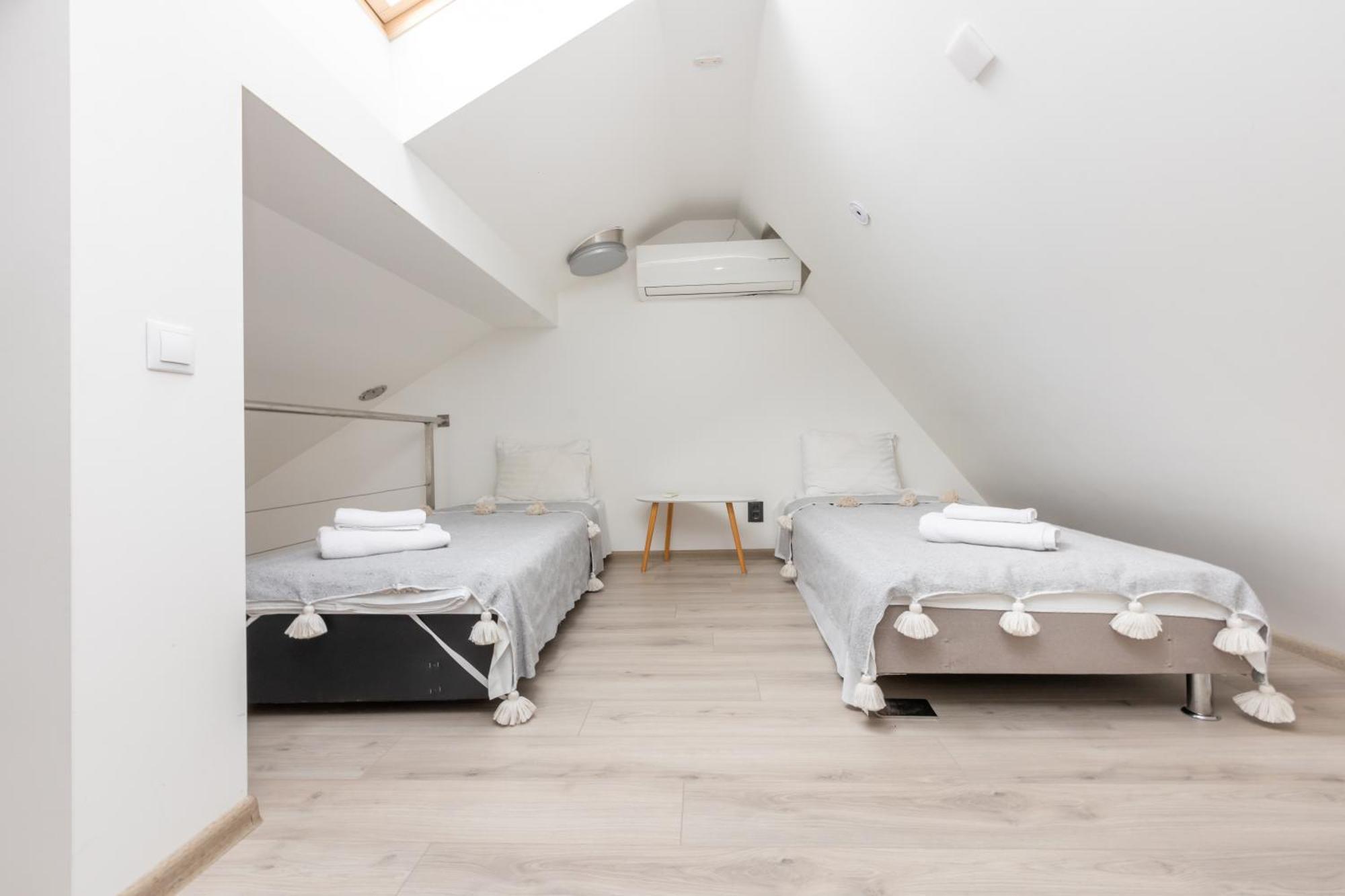 Penthouse Apartment With Terrace Рига Екстериор снимка