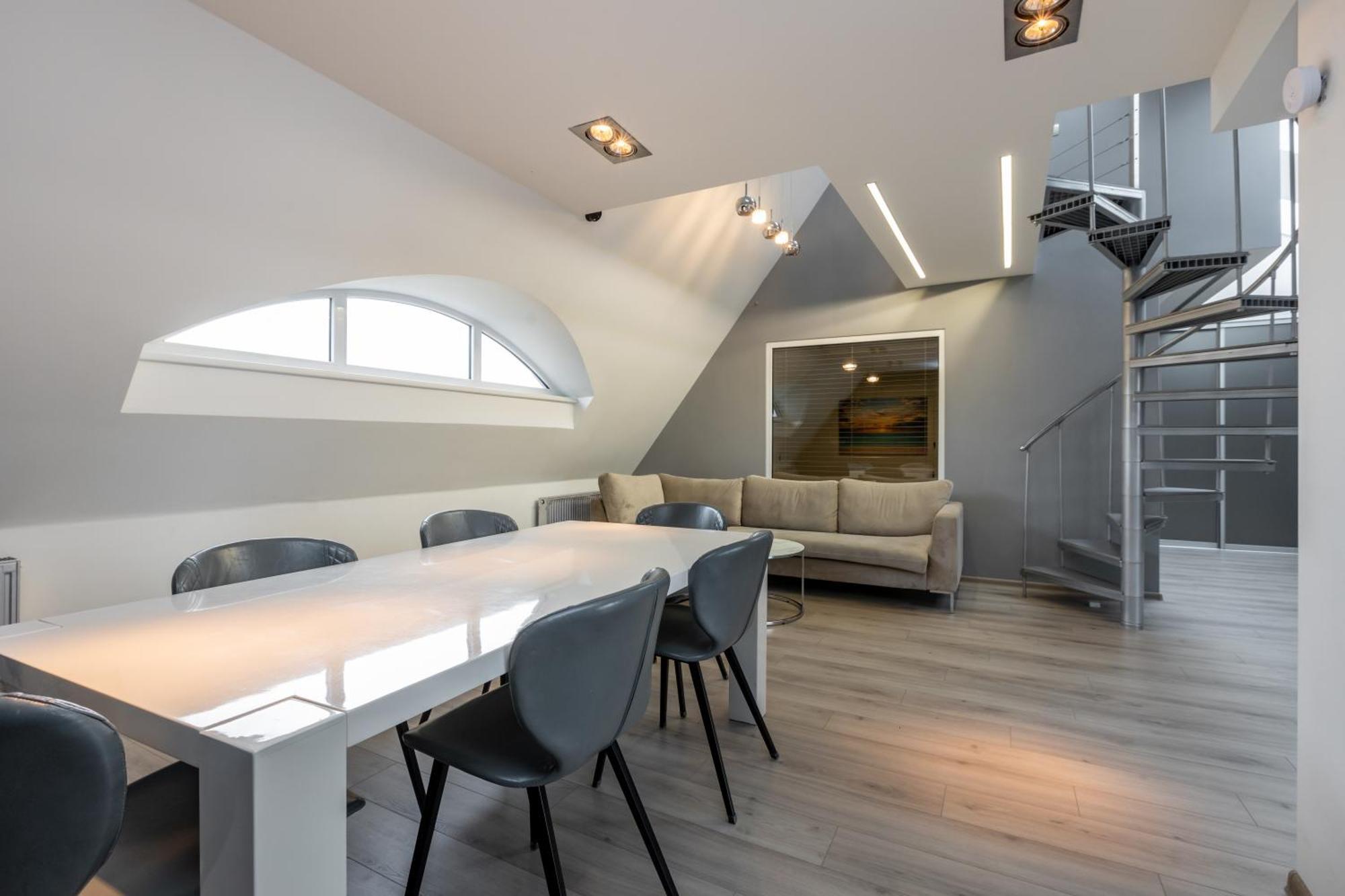 Penthouse Apartment With Terrace Рига Екстериор снимка